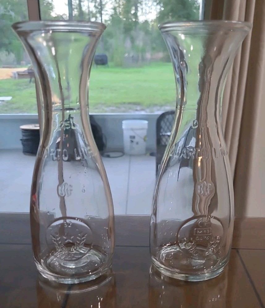 2 Bormioli Rocco Carafe Decanters 7.5&Prime; Tall 1 Quarto Litro Clear Glass Italy 8oz