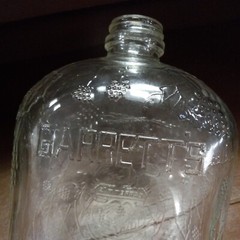 Vtg Garretts American Wines Clear Glass 1/2 Gal Bottle Decanter Embossed Grapes