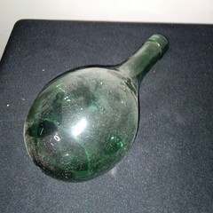 Vintage VCP Piegaro Italy Green Round Bottomed Teardrop Bottle Embossed 8 3/4”