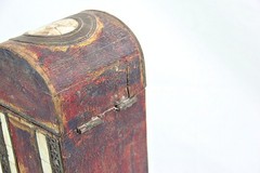 Bone Inlay Wine Bottle Box: Handcrafted Brass & Wood Vintage Decor