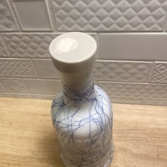 MCM Welch&rsquo;s Refreshment Wine Bottle Hazel Atlas Blue Drizzle Milk Glass 1955 Lid