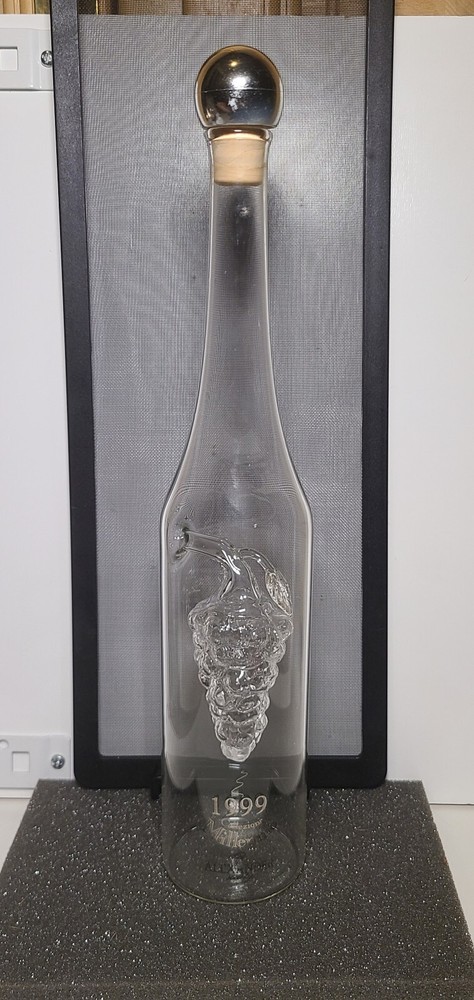 Vtg Collezione Millennio Alexander Society Hand Blown Glass 1999 Wine Bottle #3