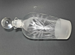 Vintage Etched Crystal Glass Bottle Wine Decamter