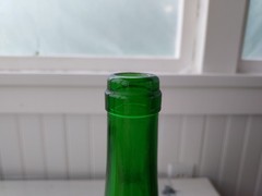Vintage 1969 Zeller Schwarze Katz Green Wine Bottle w/ Black Cat Label – EMPTY