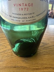 STUNNING-1972 COSTA DO SOLPortuguese Rose Half Gallon Green Wine Bottle W/ Cork