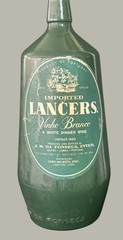 Vintage 1980 Lancers Vinho Branco White Wine Thick Green Bottle Portugal – EMPTY
