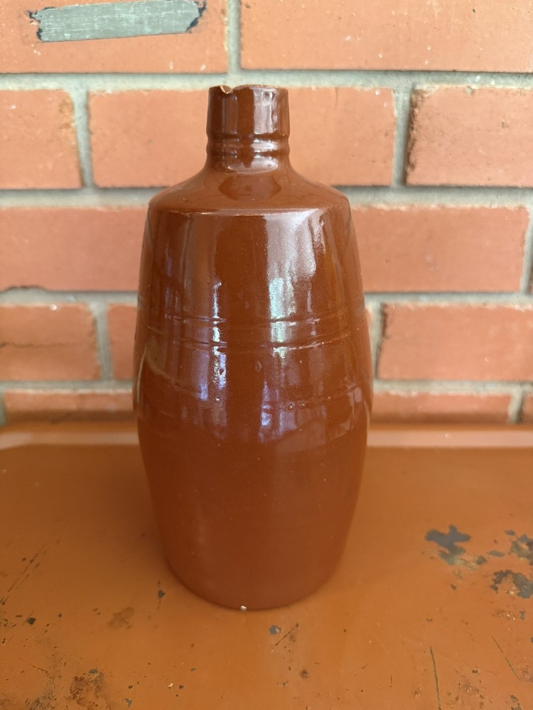Vintage Lancers Ceramic Wine Bottle (Red/Brown) 9&Prime;H