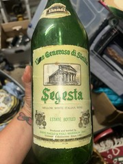 SEGESTA WINE BOTTLE Large 2 quart Antique Emerald Green Glass 15&Prime; High Porcelain