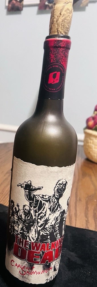 The Walking Dead Cabernet Sauvignon WINE Empty bottle 2016 RARE