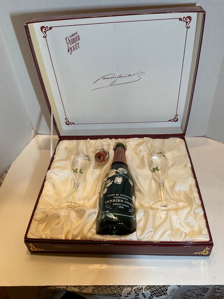 Perrier Jouet Champagne 1985 Empty Bottle Box Set w/2 Hand Painted Glass Flutes