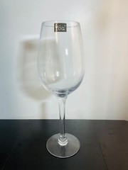 16&Prime; Giant Wine Glass
