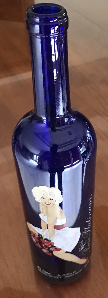 Kestrel – Pure Platinum Wine Bottle (Empty) 6th Edition. Great Cond!