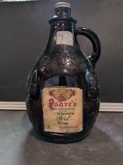 Rare Vintage Maywood Glass Amber Wine Jug – Half Gallon – Grape Design