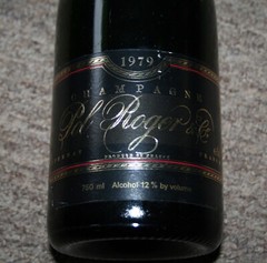 1979 SIR WINSTON CHURCHILL ( EMPTY ) POL ROGER CHAMPAGNE BOTTLE & BOX ( EMPTY )