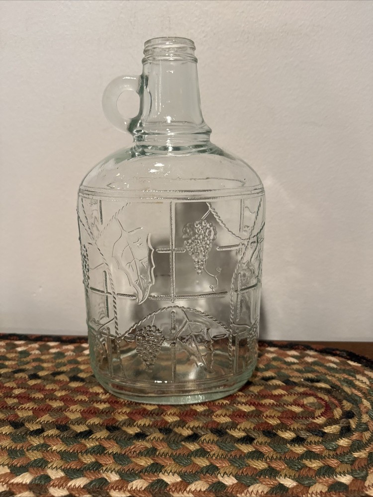 Vintage Half Gallon Wine Bottle Jug Clear Grapes & Leaves