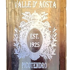 9” Amber Glass Bottle Etched Valle d&rsquo;Aosta Italy Wine Crest Est. 1925 Black Cork
