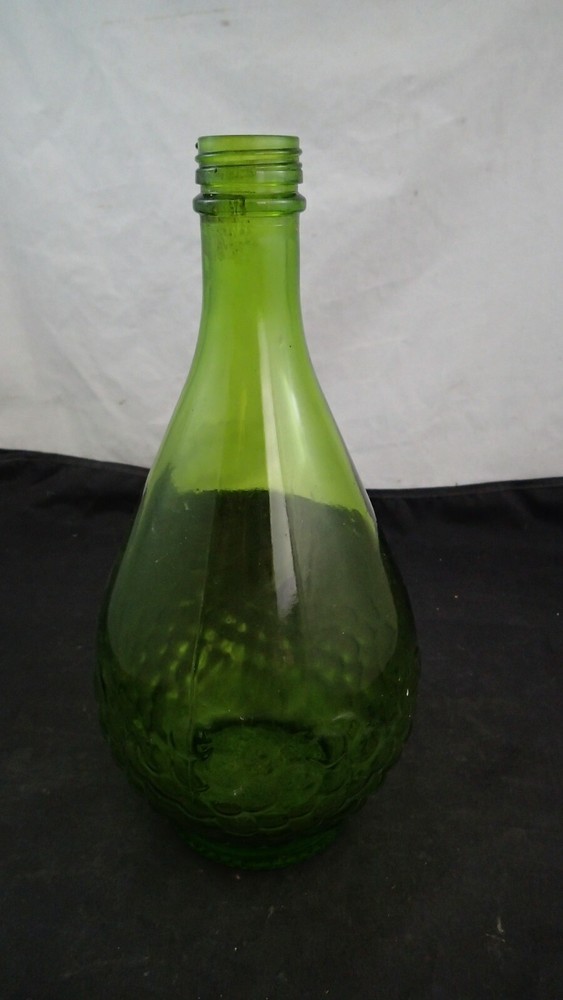 Gallo Wine ~ Half Gallon Flavor Guard Bottle ~ Vintage Green Glass with Grapes