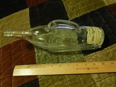 LONDON White Dinner Wine [Ontario Canada] GLASS BOTTLE Decanter w/ Paper Label