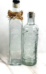 Wine Bottles Set (2) Green Wine Bottle Decanter with Cork Lids