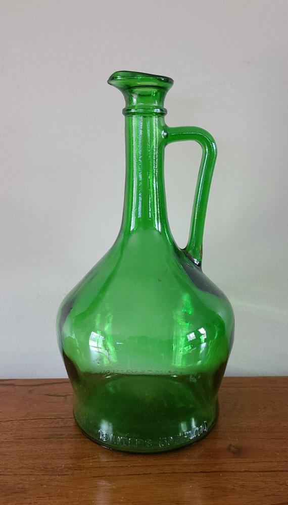 Vintage 68 Thatcher Glass 1.5L Emerald Green 11&Prime; Decanter Jug Wine Bottle