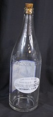 Vtg Virginia Dare Glass Bottle Detroit Quart General Beverage Co Cork Stopper