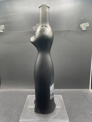 Happy Cat Shaped Mosel Riesling Satin Black Wine Bottle Decanter Vase 2011