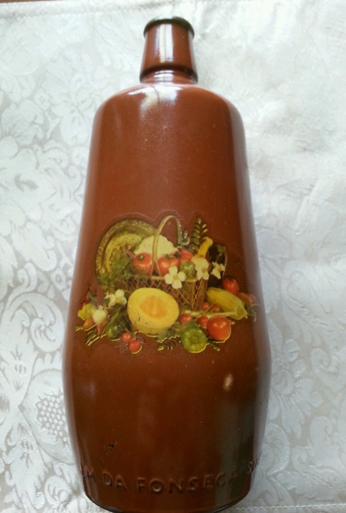 LANCERS BROWN PAINTED WINE BOTTLE J M DA FONSECA SUCRS PORTUGAL VINTAGE WINES