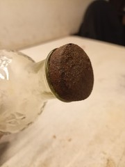 Vintage Quart 4 Leaf Clover Motif Wine Bottle Smokey Grey Tint