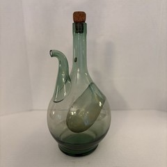 Vintage Hand Blown Wine Decanter W/ Spout & Ice Pocket Green Excellent Condition