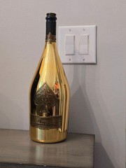 EMPTY ACE OF SPADES GOLD (ARMAND DE BRIGNAC) 1.5 L MAGNUM BOTTLE W/ CASE + COVER