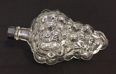 Clear Glass Bottle Grape Bunch Shaped Wine Decanter 6.5&Prime; Cluster Vintage Decor