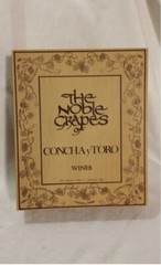 Noble Grapes Concha y Toro Wines Wooden Box EMPTY Lidded Hinged Display Piece