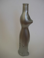 Happy Cat Figural METALLIC SILVER BOTTLE Mosel Riesling wine vase kitten 2010