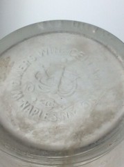 VTG WIDMER’S WINE BOTTLE Widmer’s Wine Cellar Inc. Naples, NY. 4/5 QUART 9.5”