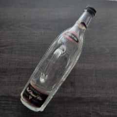 Vintage Canadian London – Red Dinner Wine Bottle with Handle – Ship Boat Shaped