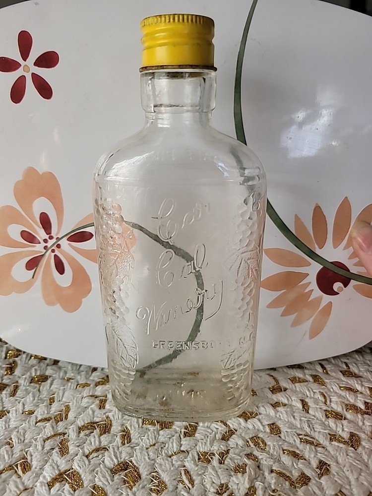 VINTAGE CAR CAL WINERY BOTTLE PINT GREENSBORO NC WINE WHISKEY LIQUOR