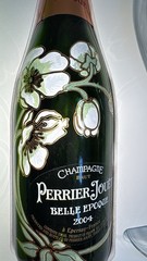 PERRIER-JOUET BELLE EPOQUE CHAMPAGNE GIFT BOX Empty Bottle 2 Flutes 2004