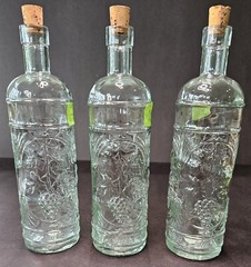Lot of 5 Bottles Williams Sonoma Clear Pressed Glass Grapes Grapevines 9&Prime; & 12&Prime;