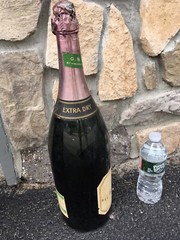 RARE HUGE 1940’s MUMM & Co Reims CHAMPAGNE DISPLAY BOTTLE GLASS DUMMY BOTTLE