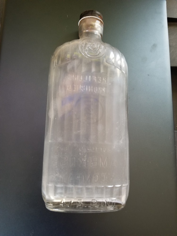 Ambrose Co. Screw Cap 4/5 Pint Wine Bottle