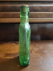 Vintage Liquor wine bottle made in Spain 1994 grapes and leaves embossed SAG