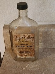 Maple Valley Cherry Wine Clear Glass Bottle EMPTY WASHINGTON STATE 1940S-1950S