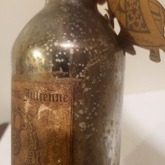 Louisville St. Julienne No. 12 Rue De La Franche Paris Empty Wine Bottle