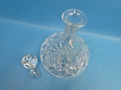 Quality Heavy Wine Captains Decanter with Stopper Clear Pressed Glass Decorative