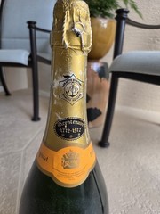 1972 RARE DISPLAY LARGE Veuve Clicquot Champagne Empty 20” SEALED Anniversary