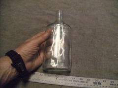 Vintage 4/5s Pint Morgan David Wine Bottle, Screw top, No Label. see Pictures