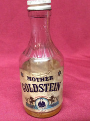 Vintage RARE Mother Goldstein Concord Grape Wine Glass Bottle W/ Cap Hartford CT