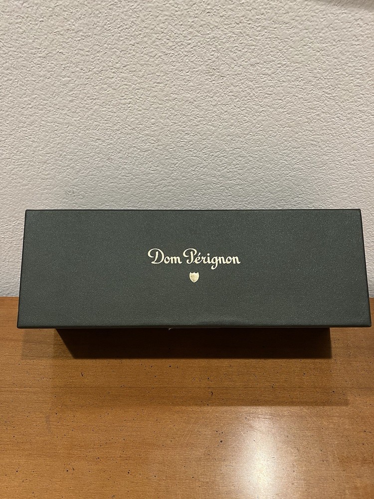 Vintage 1996 Dom Perignon Champagne Empty Box & Pamphlet 750ML