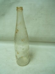 Garrett & Co. Virginia Dare Wine Bottle Embossed 4/5 Quart New York