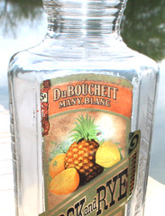 ANTQIUE ORIGINAL “ MANY BLANC “ ROCK- RYE PAPER LABEL LIQUOR EMPTY BOTTLE !!